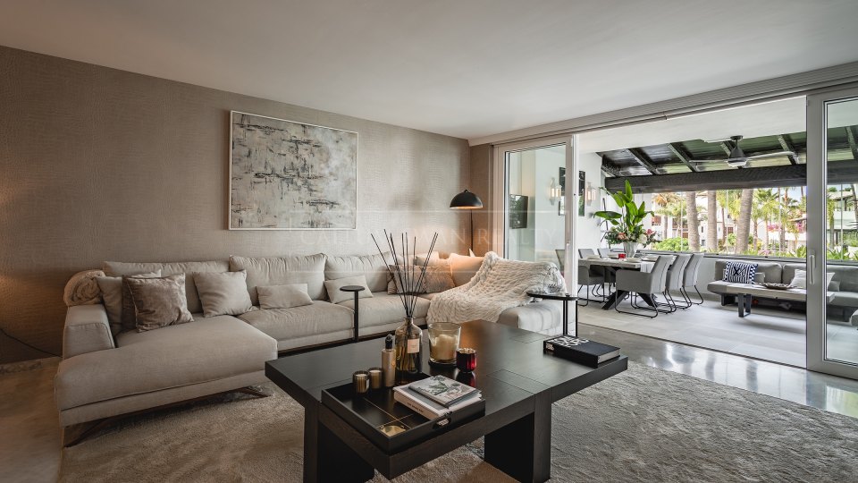 Marbella Golden Mile, Marina Puente Romano, appartement contemporain à vendre