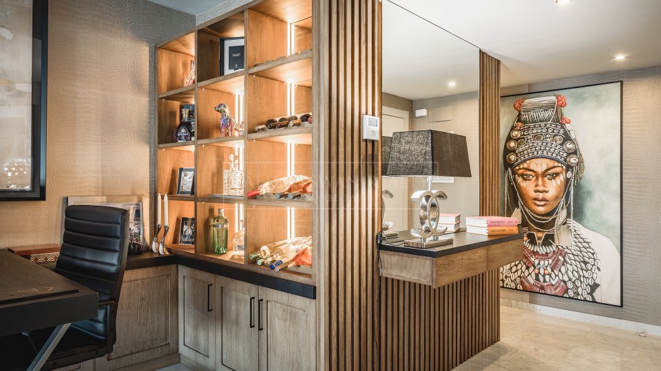 Marbella Golden Mile, Marina Puente Romano, appartement contemporain à vendre