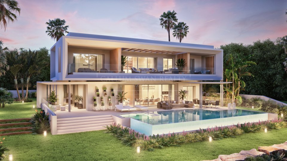 Marbella, Contemporary villa in a new gated complex
