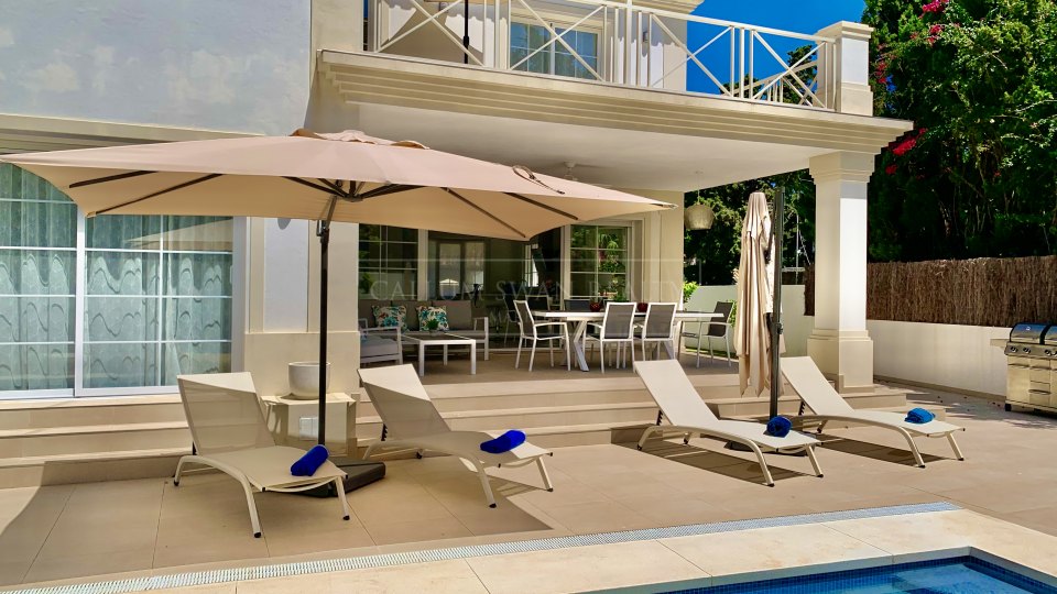 Marbella Golden Mile, Bonita villa familiar a tan solo un breve paseo de la playa en la Milla de Oro