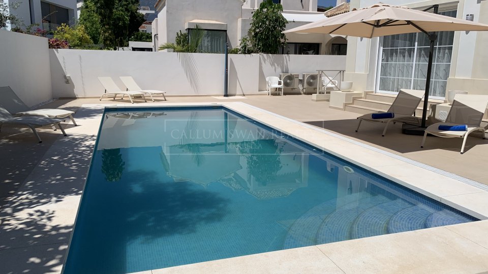 Marbella Golden Mile, Bonita villa familiar a tan solo un breve paseo de la playa en la Milla de Oro