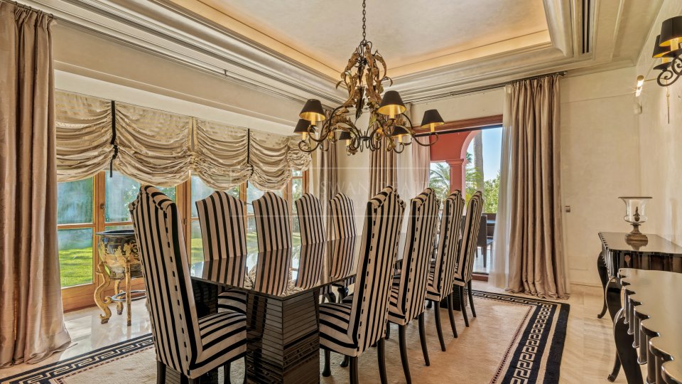 Marbella Golden Mile, Manoir exquis avec vue imprenable à Sierra Blanca, Marbella