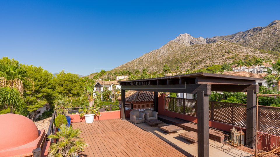 Marbella Golden Mile, Manoir exquis avec vue imprenable à Sierra Blanca, Marbella