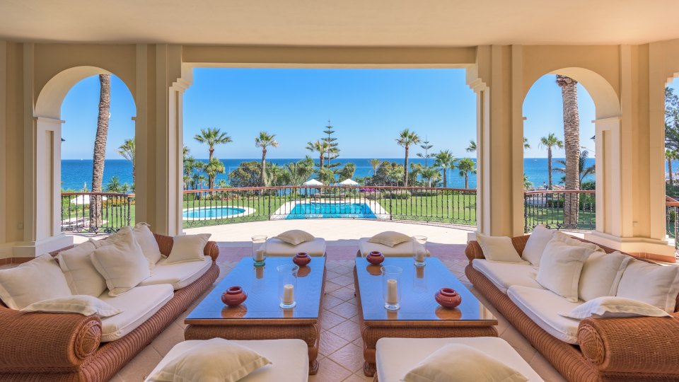 Marbella Golden Mile, Impresionante propiedad, primera línea de playa en Marbella Club