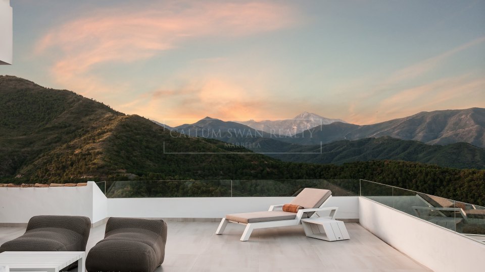 Benahavis, Villa de lujo con vistas panorámicas al mar en La Zagaleta, Marbella