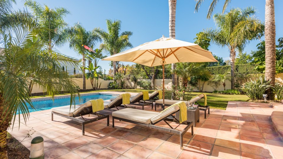 Marbella Golden Mile, Villa in Marbella Club, walking distance to the beach on Marbella's Golden Mile