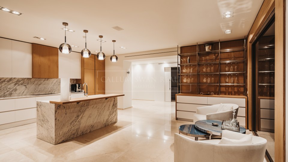 Marbella Golden Mile, Sierra Blanca, impresionante villa contemporánea en venta