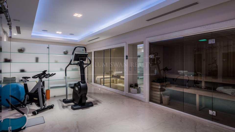 Marbella Golden Mile, Villa de Lujo en Marbella Club, en la Milla de Oro