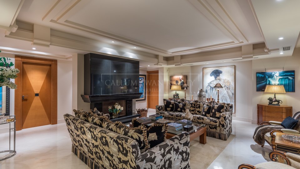 Nueva Andalucia, Superbe penthouse en vente en première ligne du Royal Las Brisas Golf