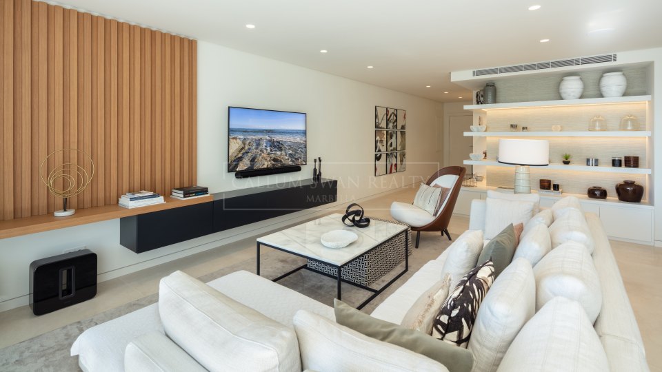 Marbella Golden Mile, Penthouse duplex de luxe élégant à Marina Puente Romano