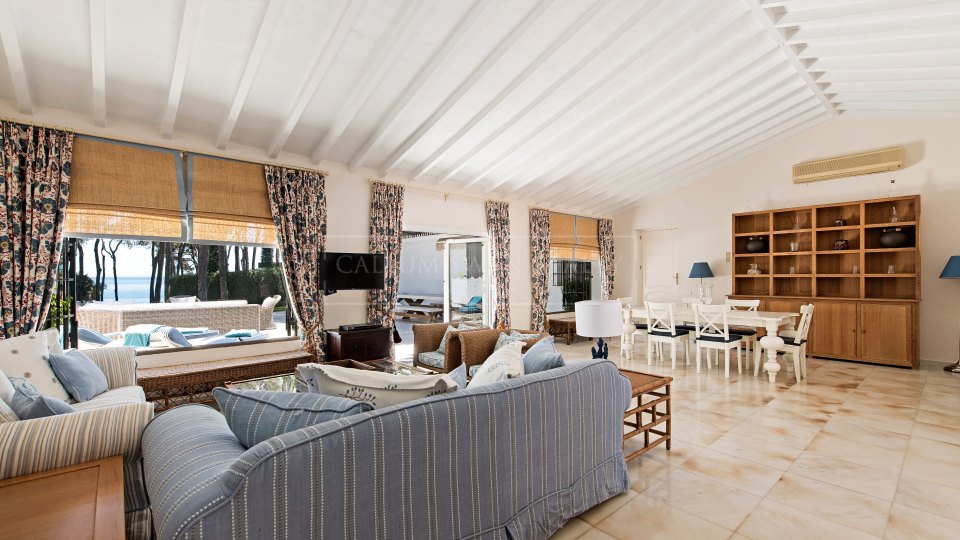 Marbella Golden Mile, Villa au Marbella Club en bord de mer avec charme andalou