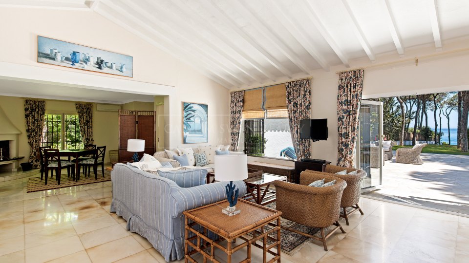 Marbella Golden Mile, Villa au Marbella Club en bord de mer avec charme andalou