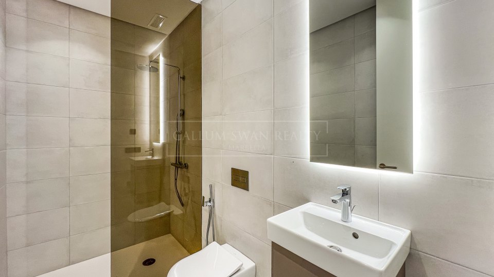 Marbella Golden Mile, Villa a estrenar en Lomas de Marbella Club