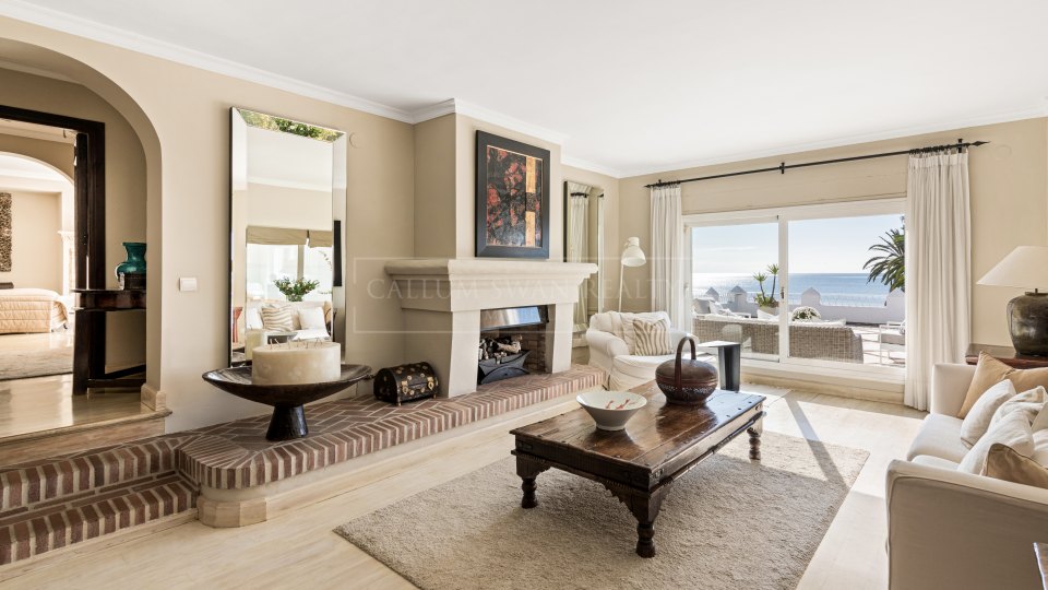Marbella Est, Superbe et unique domaine en bord de mer à Marbella