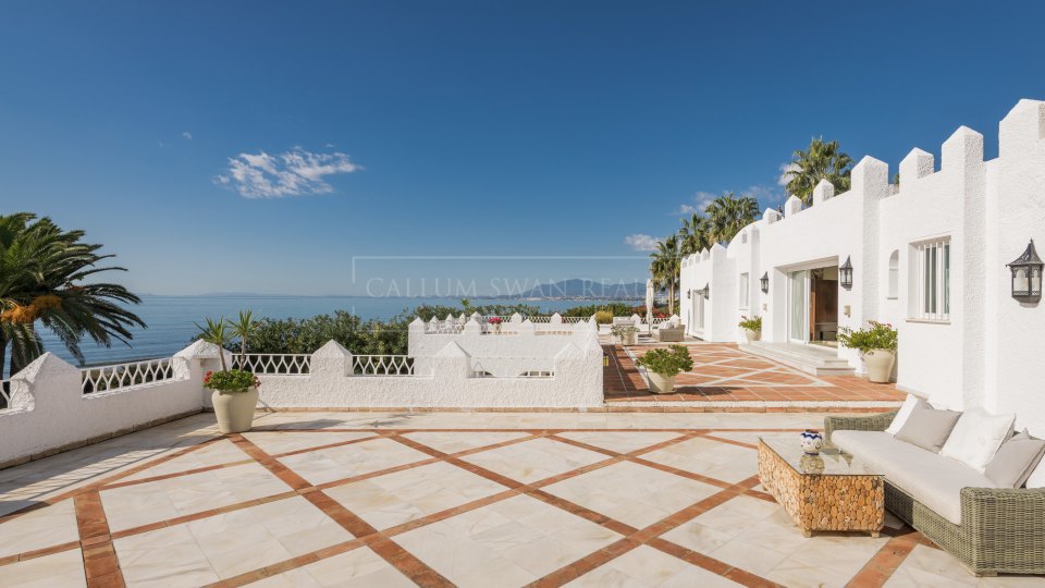 Marbella Est, Superbe et unique domaine en bord de mer à Marbella