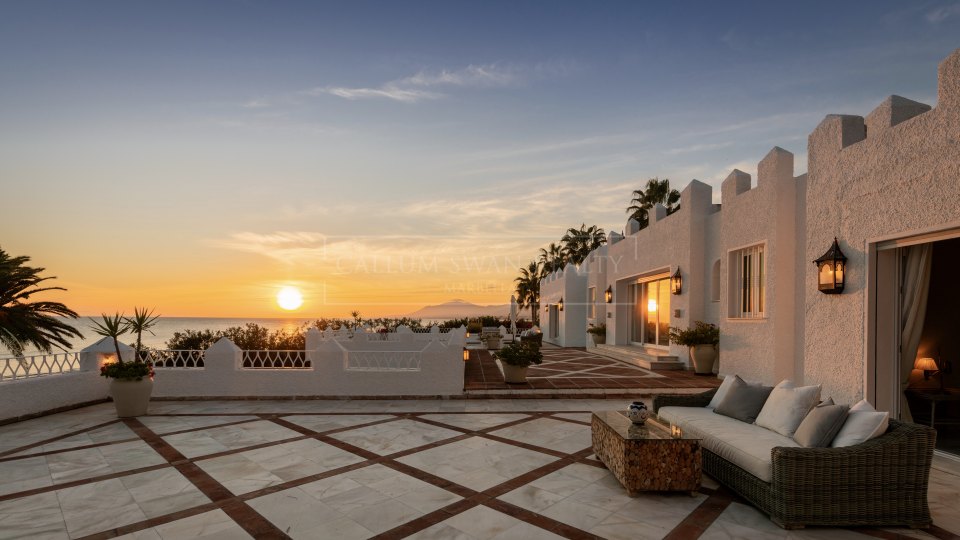 Marbella Est, Superbe et unique domaine en bord de mer à Marbella