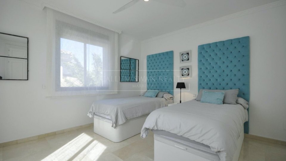 Nueva Andalucia, Charmante villa familiale à Nueva Andalucía pour location de courte durée
