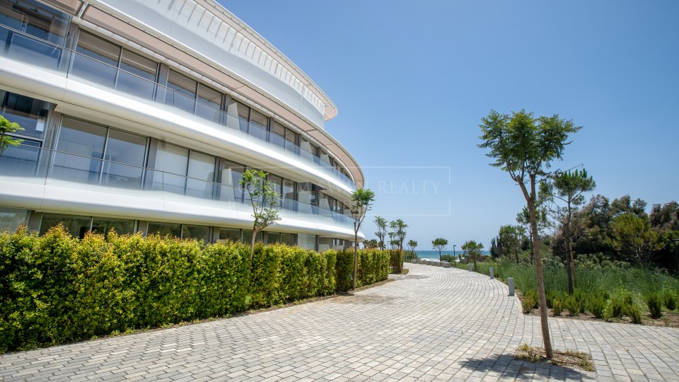 Estepona, Penthouse en bord de mer à Estepona avec une vue imprenable sur la mer