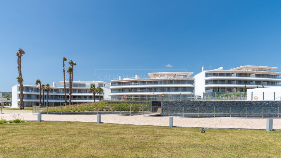 Estepona, Penthouse en bord de mer à Estepona avec une vue imprenable sur la mer