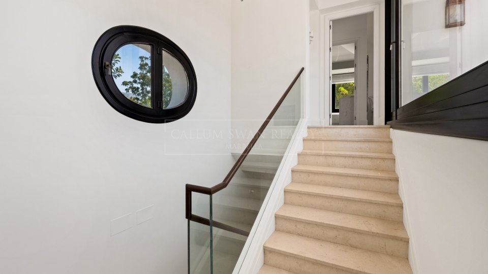 Marbella Golden Mile, Villa de lujo en alquiler en Marbella Club con un encanto tradicional Marbellí