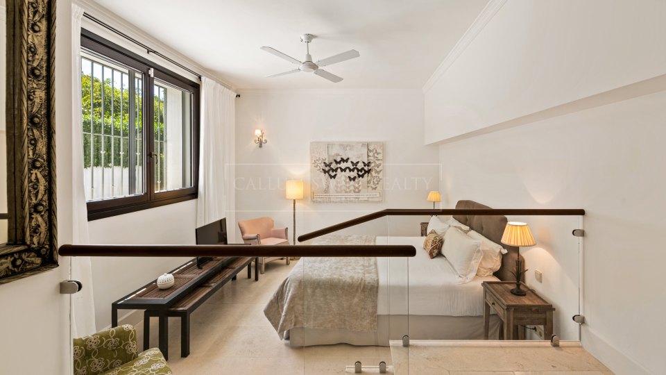 Marbella Golden Mile, Villa de lujo en alquiler en Marbella Club con un encanto tradicional Marbellí