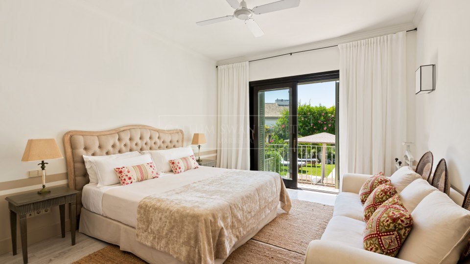 Marbella Golden Mile, Villa de lujo en alquiler en Marbella Club con un encanto tradicional Marbellí
