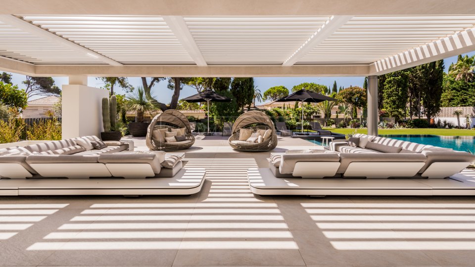 Marbella Golden Mile, Villa de lujo en Marbella Club a unos pasos de la playa