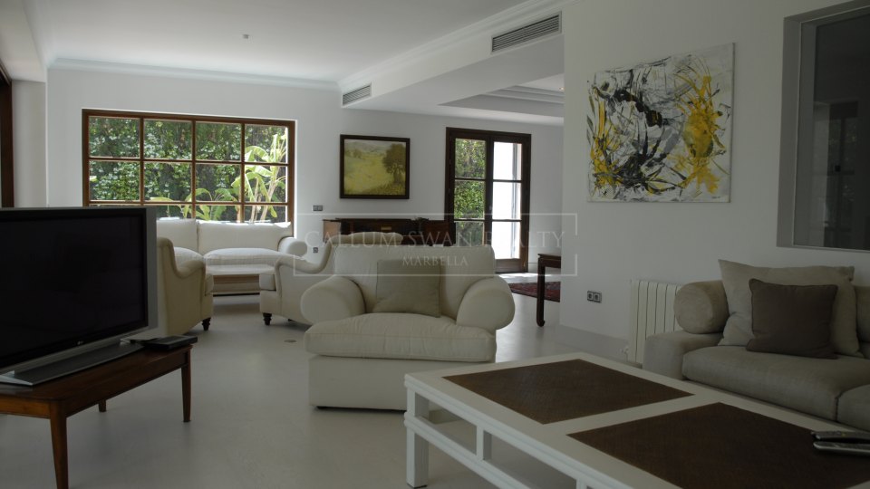 San Pedro de Alcantara, Villa de style méditerranéen à vendre à Guadalmina Baja, Marbella