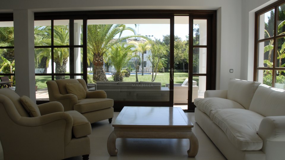 San Pedro de Alcantara, Villa de style méditerranéen à vendre à Guadalmina Baja, Marbella