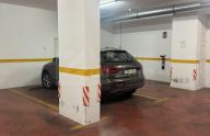 A la venta dos plazas de garaje con trastero contiguas en cochera privada en Miraflores, Marbella