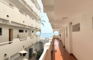 Spectacular beachfront apartment in San Pedro de Alcántara, Marbella