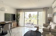 Spectacular beachfront apartment in San Pedro de Alcántara, Marbella