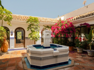 Villa for sale in Istan