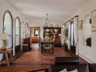 Villa for sale in Istan