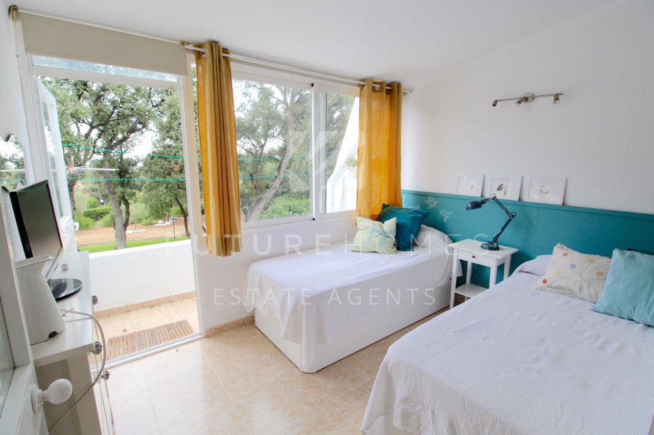 Acogedor apartamento de un dormitorio muy cerca de puerto de Estepona - Seghers!