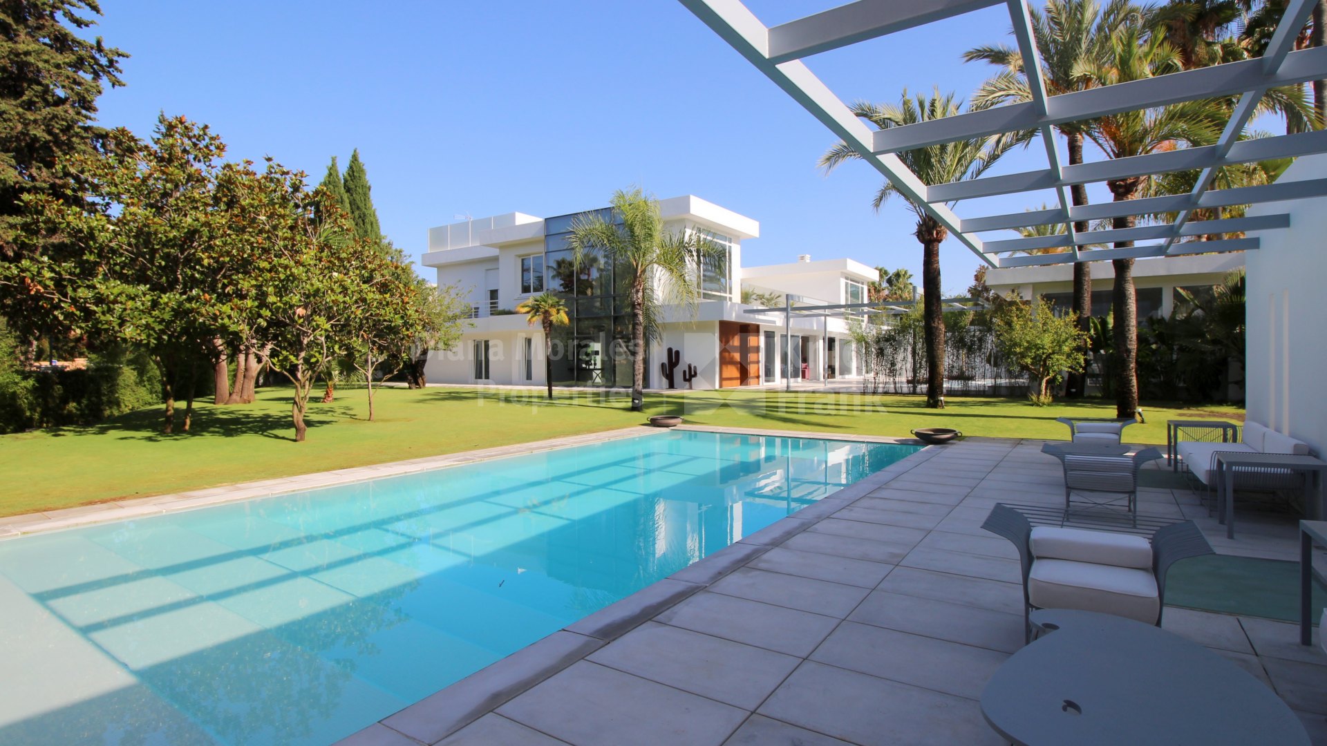 Villa in Guadalmina Baja