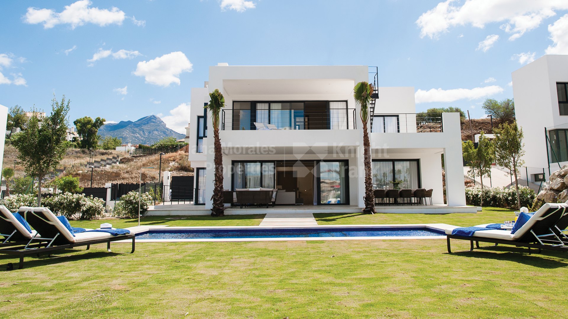 Villa à vendre à Nueva Andalucia