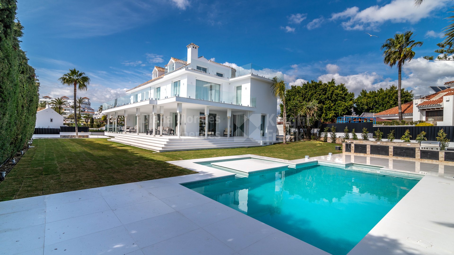 La Pera, Beeindruckende Villa mit Meerblick in der Nähe von allen Arten von Annehmlichkeiten