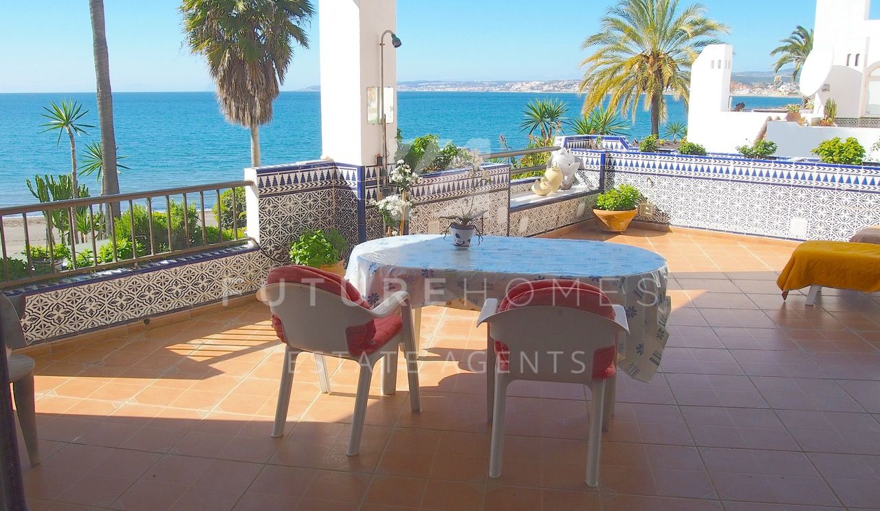 http://www.futurehomesspain.com/en-286-00026P_apartment-bermeja+beach-estepona.html