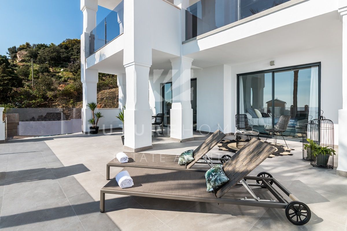 http://www.futurehomesspain.com/es-286-00301P_apartamento-manilva.html