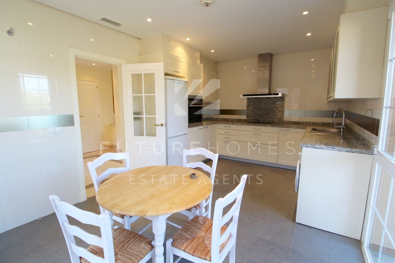 Semi Detached Houses For Sale On The Costa Del Sol