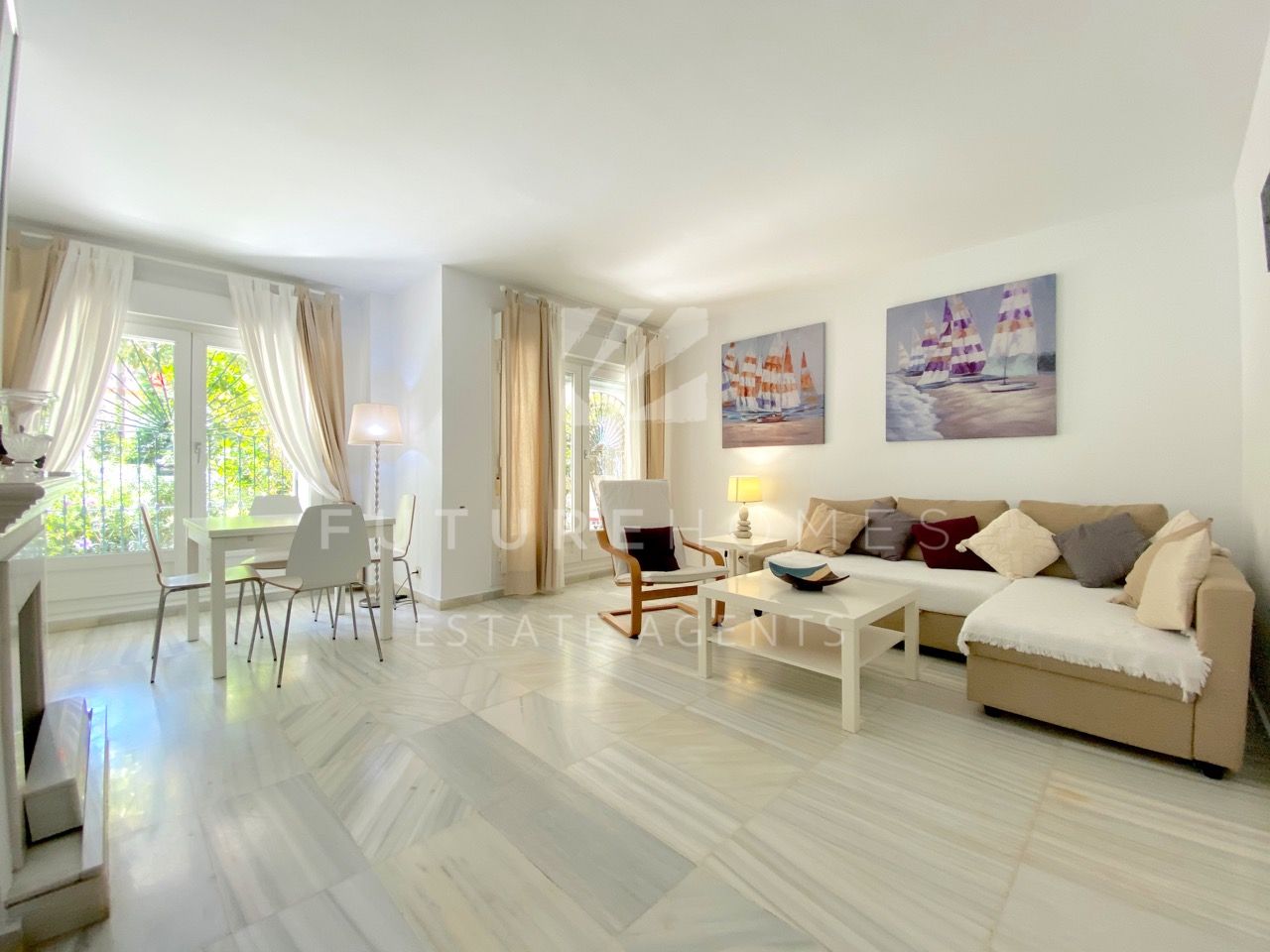 http://www.futurehomesspain.com/en-286-00386P_apartment-estepona+puerto-estepona.html