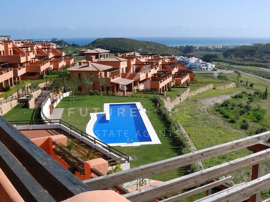http://www.futurehomesspain.com/en-286-00268P_apartment-casares.html
