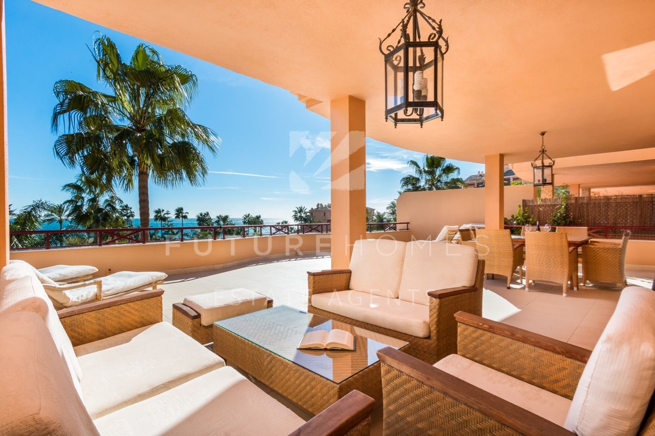 http://www.futurehomesspain.com/en-286-00285P_apartment-riviera+andaluza-estepona.html