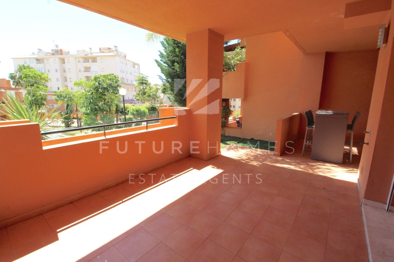 http://www.futurehomesspain.com/en-286-00273P_apartment-estepona.html