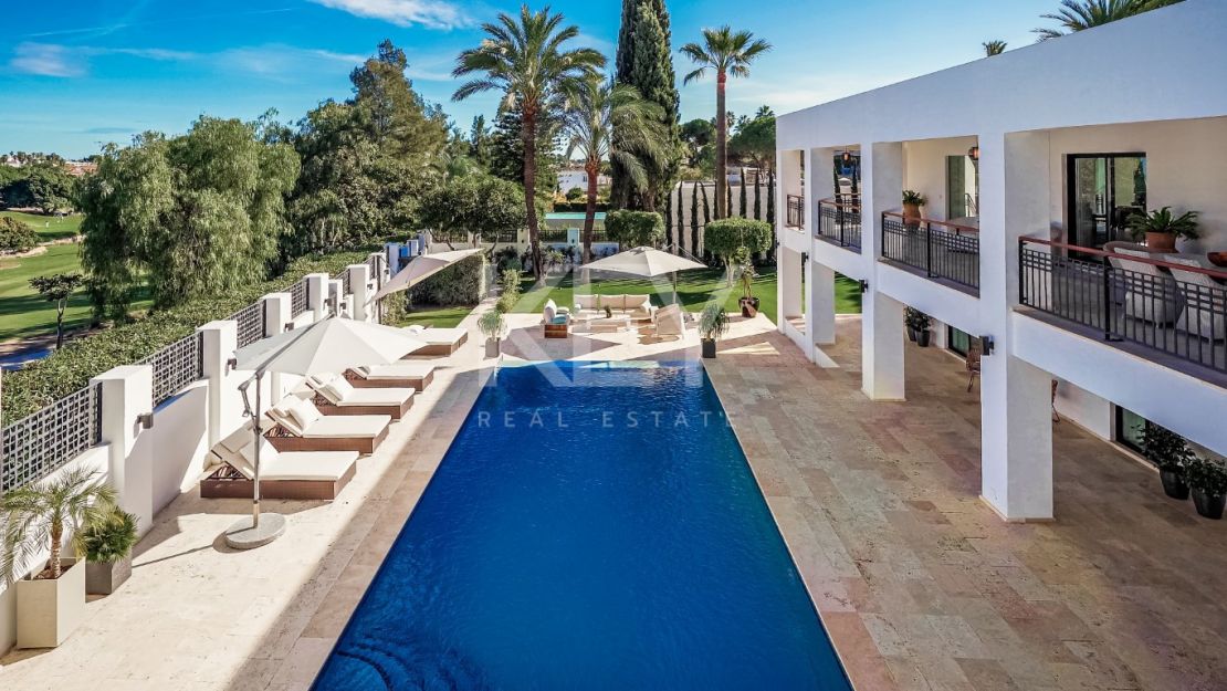 Villa Breathe: contemporary Villa for short-term rental in Las Brisas Golf, Nueva Andalucia