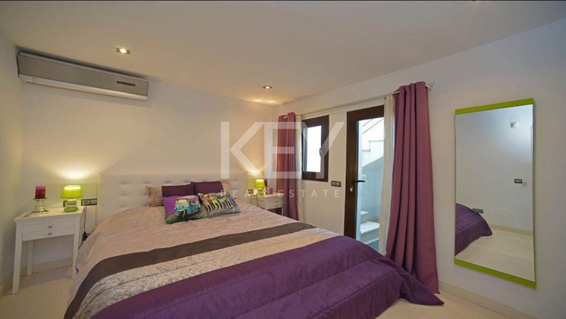 Villa Twilight: Modern and Spacious Villa for Holiday Rentals in Nueva Andalucia, Marbella