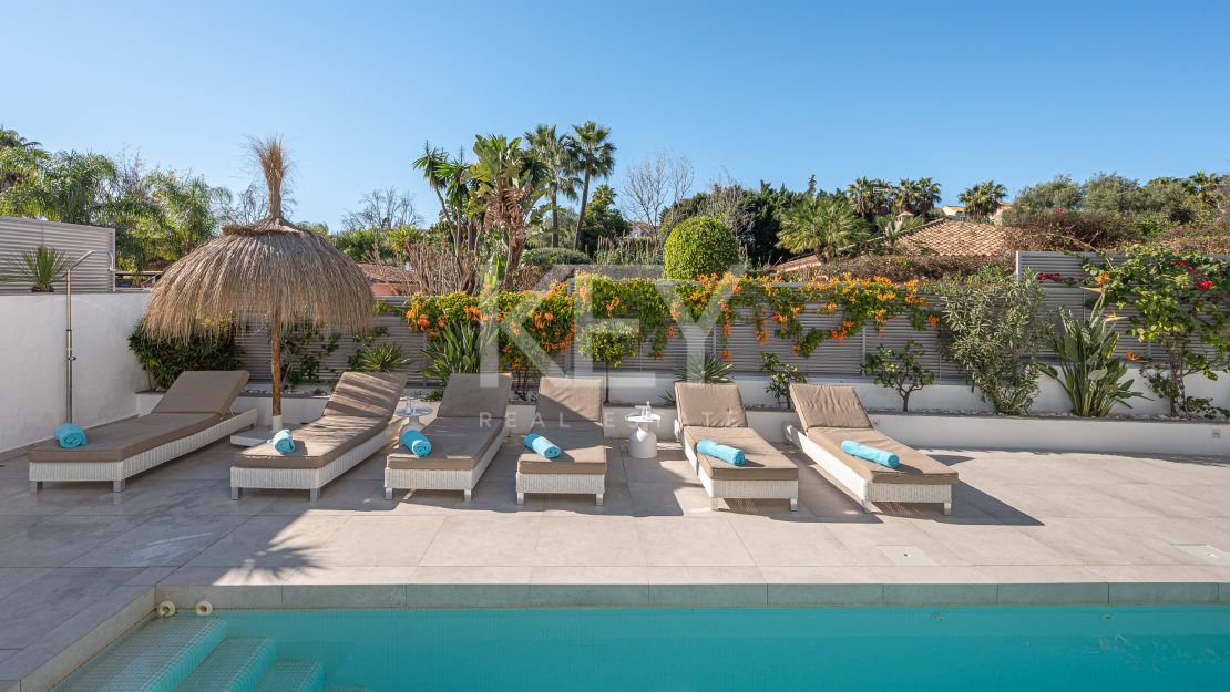 Villa The Mile: Modern Villa for sale and rent in Golden Mile, Marbella