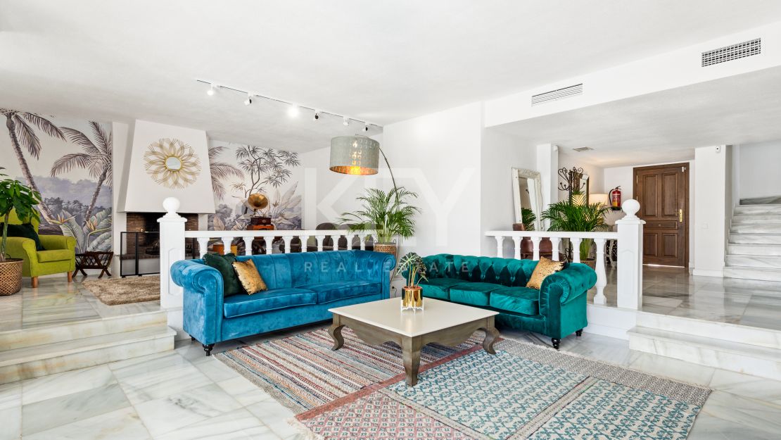 Luxurious and family-friendly villa for short-term rent in Puerto Banus, Marbella