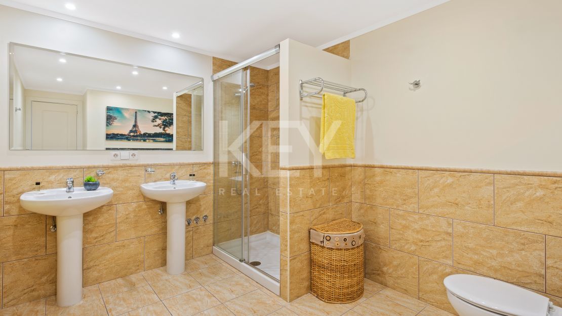 Villa Malini: Classic Villa in Marbella-Puerto Banus for Short-Term Rent